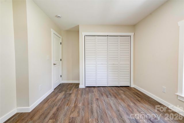 2173 Ridgewood Drive, Gastonia, NC 28054
