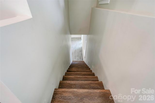 2173 Ridgewood Drive, Gastonia, NC 28054