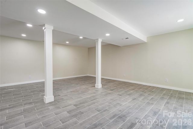 2173 Ridgewood Drive, Gastonia, NC 28054