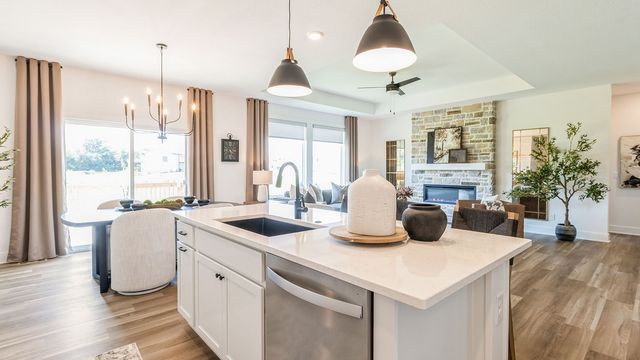 2506 10th Avenue SE, Altoona, IA 50009