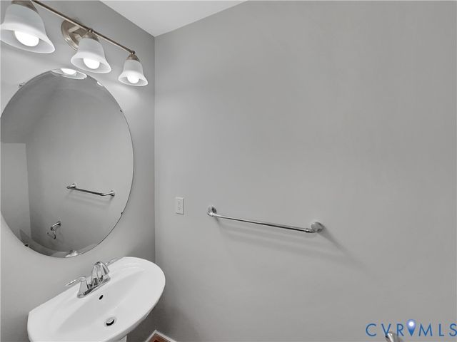 6029 Eagles Crest Dr, Chesterfield, VA 23832