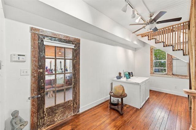 1201 Postoffice, Galveston, TX 77550