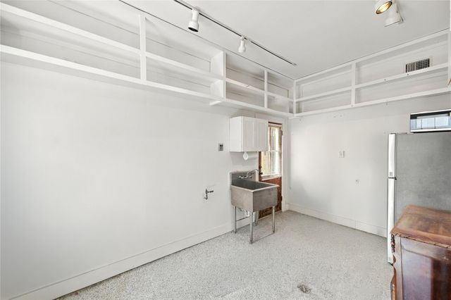 1201 Postoffice, Galveston, TX 77550
