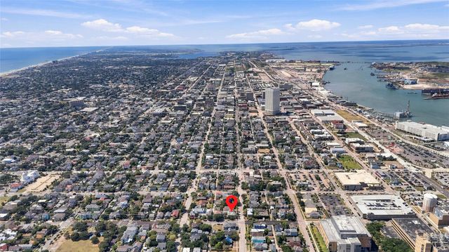 1201 Postoffice, Galveston, TX 77550
