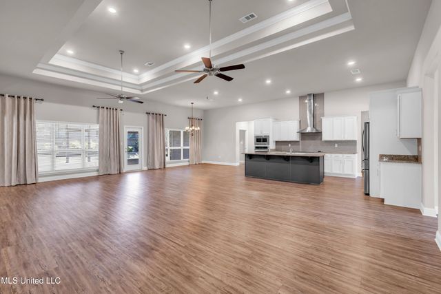 10620 Chapelwood Drive, Gulfport, MS 39503