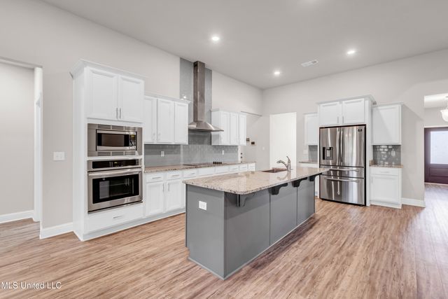 10620 Chapelwood Drive, Gulfport, MS 39503