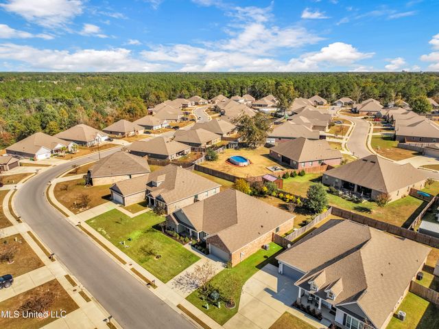 10620 Chapelwood Drive, Gulfport, MS 39503