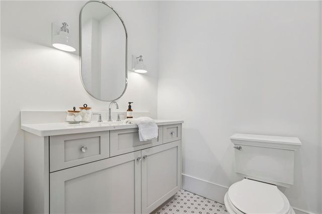 145 Grayton Lane, Roswell, GA 30075