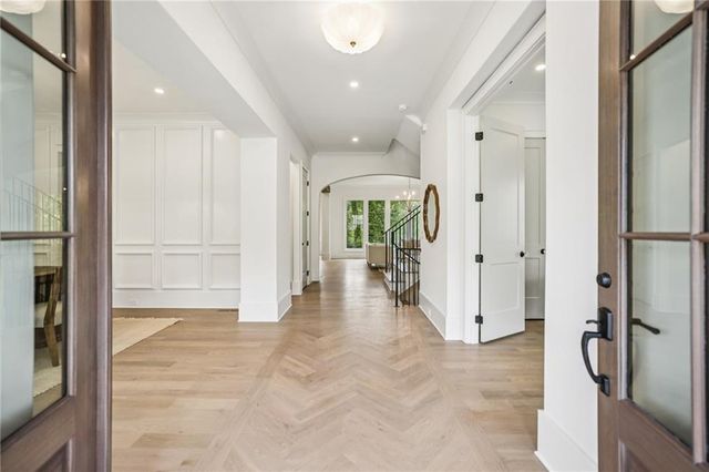 145 Grayton Lane, Roswell, GA 30075