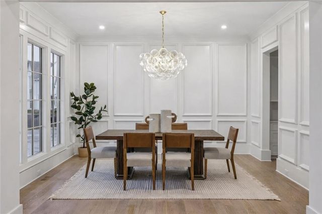 145 Grayton Lane, Roswell, GA 30075