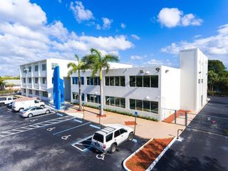 3521 W Broward Blvd 107, Lauderhill, FL 33312