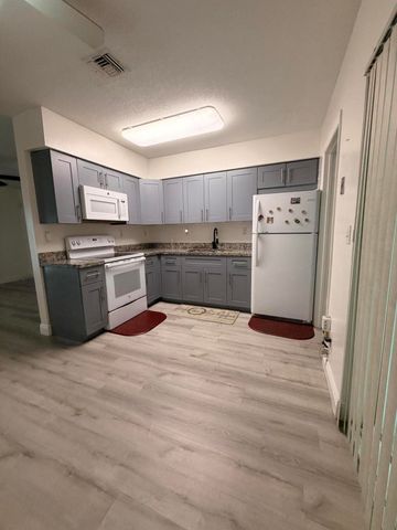 1982 SW 68th Terrace, North Lauderdale, FL 33068