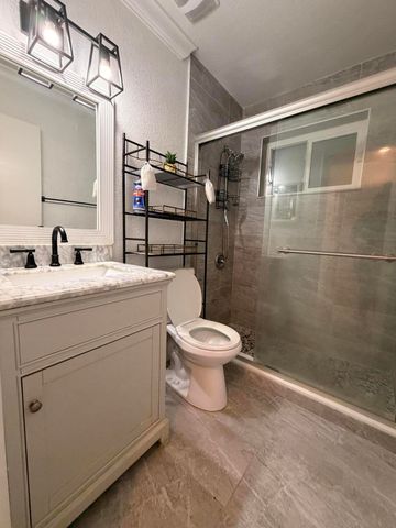 1982 SW 68th Terrace, North Lauderdale, FL 33068