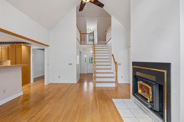 6284 SE Tater Peeler Rd, Lebanon, TN 37090