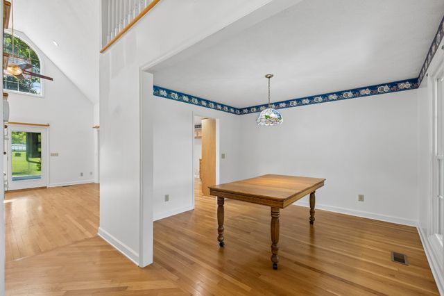 6284 SE Tater Peeler Rd, Lebanon, TN 37090