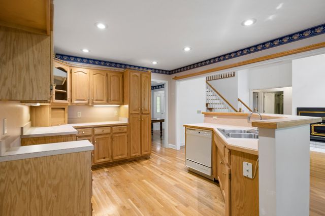 6284 SE Tater Peeler Rd, Lebanon, TN 37090