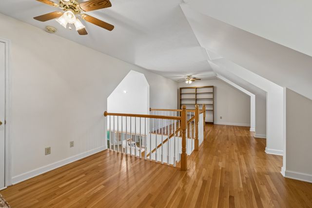 6284 SE Tater Peeler Rd, Lebanon, TN 37090