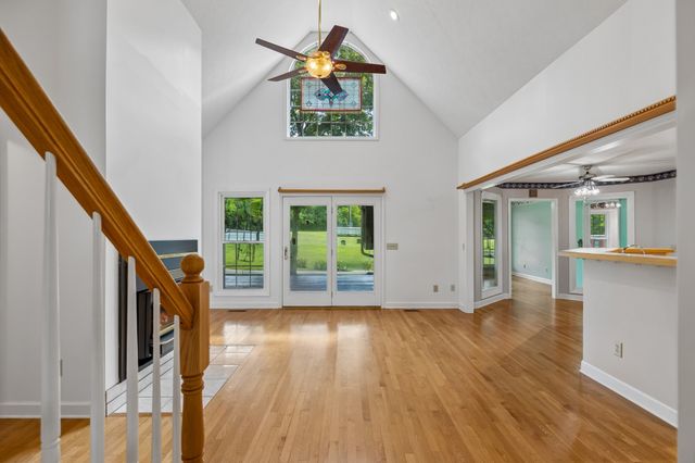 6284 SE Tater Peeler Rd, Lebanon, TN 37090