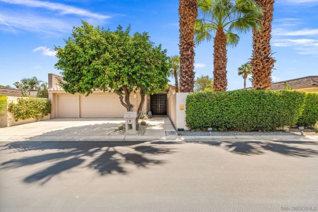 142 Yale Dr, Rancho Mirage, CA 92270