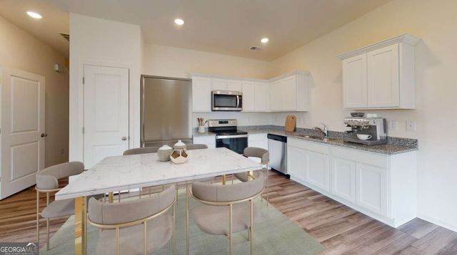 1095 Lucienne Boulevard, Auburn, GA 30011