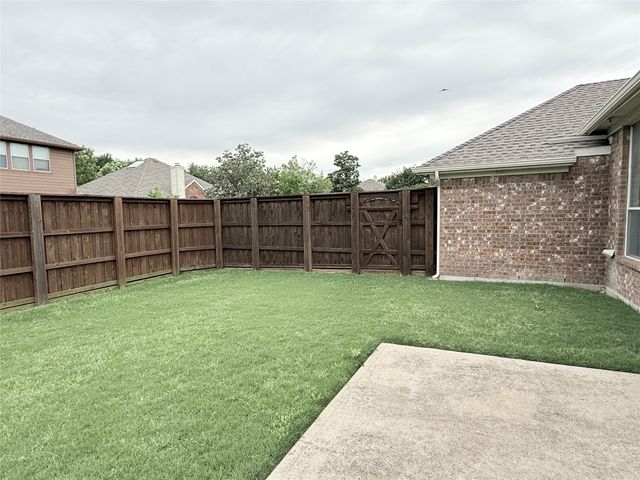 6101 Vineyard Lane, Mckinney, TX 75070