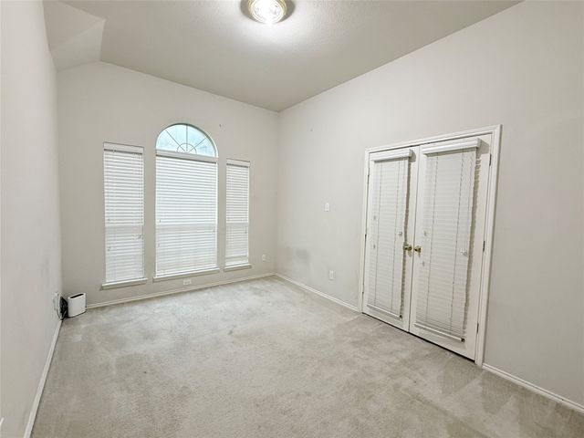 6101 Vineyard Lane, Mckinney, TX 75070