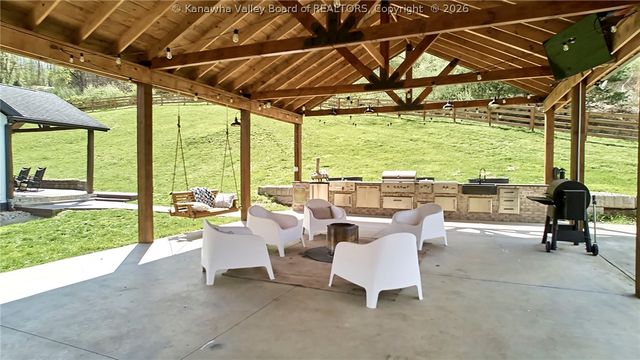 1913 Rocky Step Road, Scott Depot, WV 25560