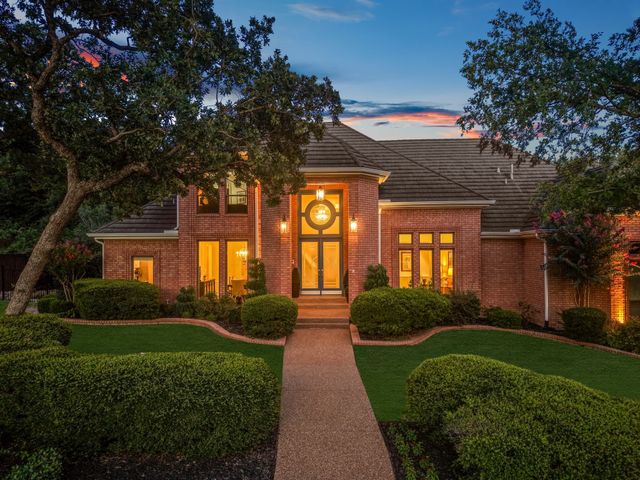 1311 Concord Avenue, Southlake, TX 76092