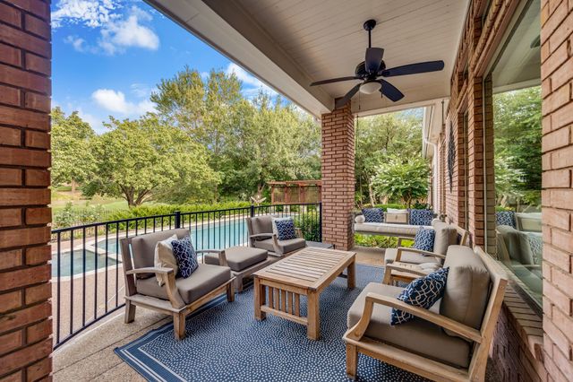 1311 Concord Avenue, Southlake, TX 76092
