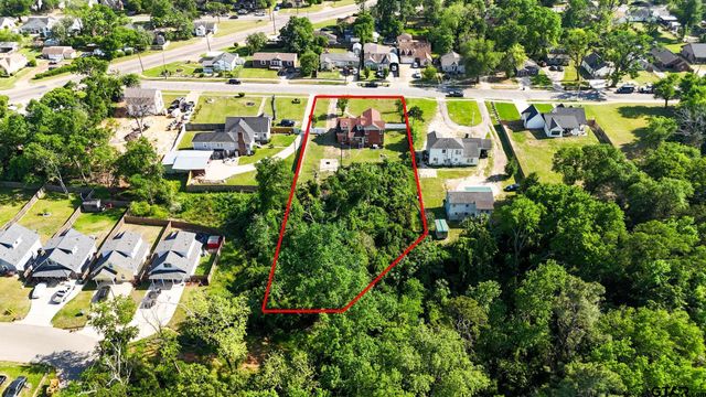 1405 Mockingbird Ln, Tyler, TX 75701