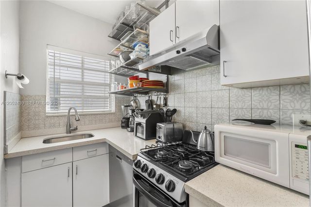 819 Meridian Ave 5, Miami Beach, FL 33139