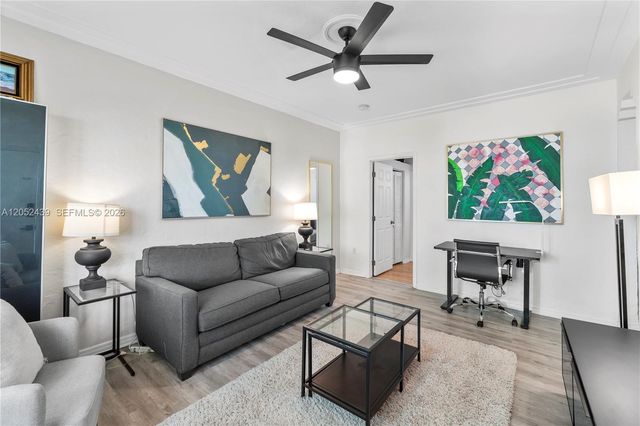 819 Meridian Ave 5, Miami Beach, FL 33139