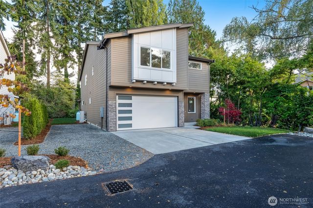 713 N 188th Street, Shoreline, WA 98133