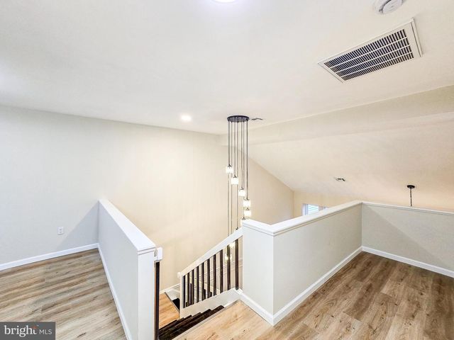 307-B MODELE PLZ, Monroe Township, NJ 08831