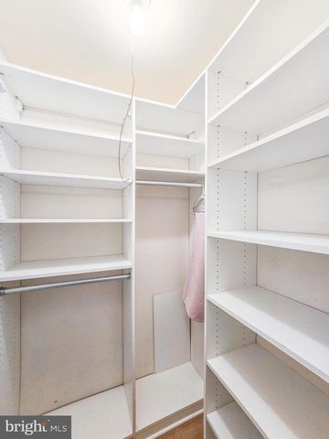 307-B MODELE PLZ, Monroe Township, NJ 08831