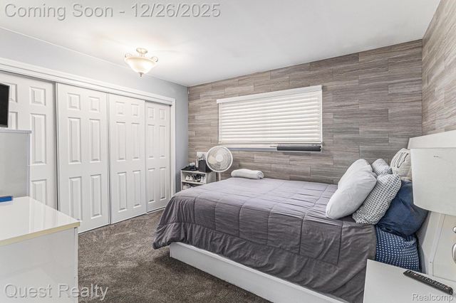 7261 Voerner Avenue, Center Line, MI 48015