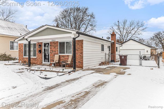 7261 Voerner Avenue, Center Line, MI 48015
