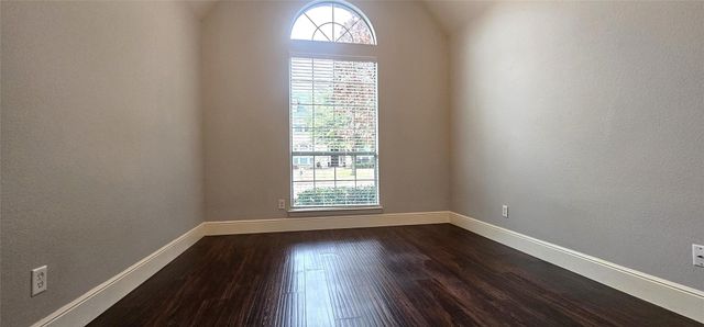 6901 Millerd Pond Drive, Mckinney, TX 75071