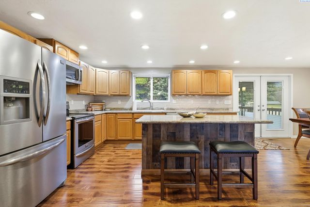 3405 W Ella St, Pasco, WA 99301