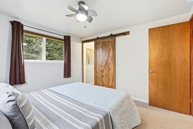 3405 W Ella St, Pasco, WA 99301