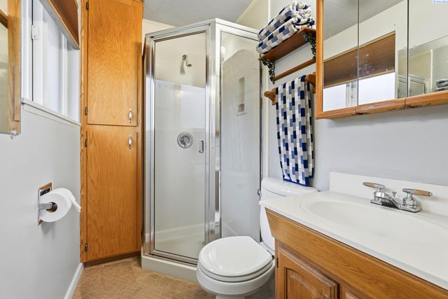 3405 W Ella St, Pasco, WA 99301