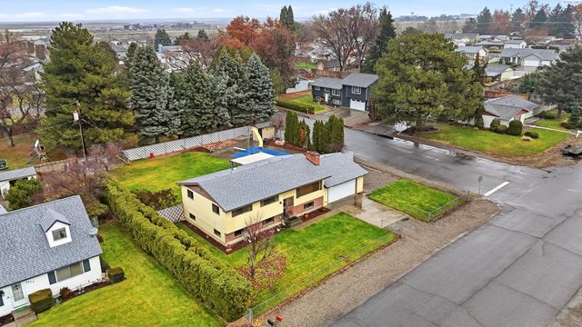 3405 W Ella St, Pasco, WA 99301