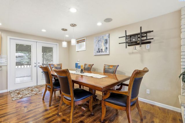 3405 W Ella St, Pasco, WA 99301