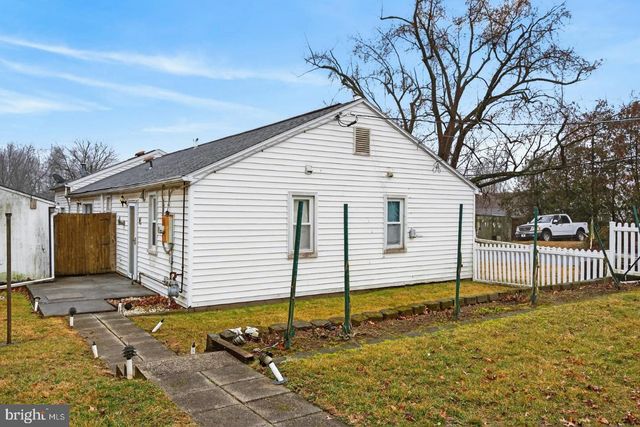 205 PEACH ST, Harrisburg, PA 17112