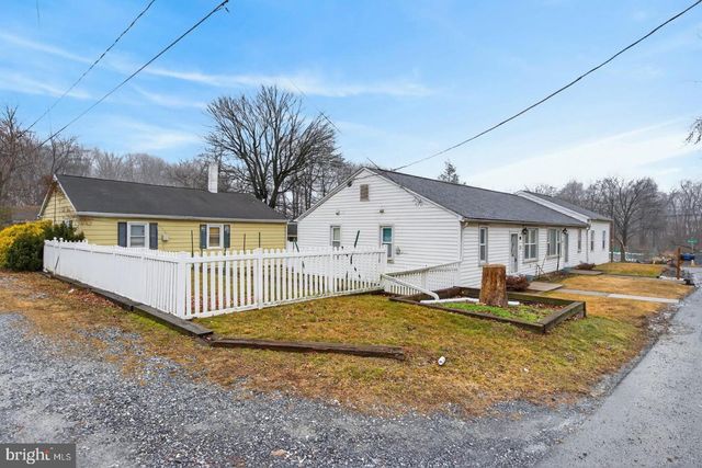 205 PEACH ST, Harrisburg, PA 17112