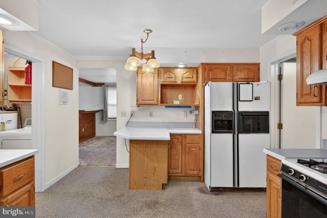 205 PEACH ST, Harrisburg, PA 17112