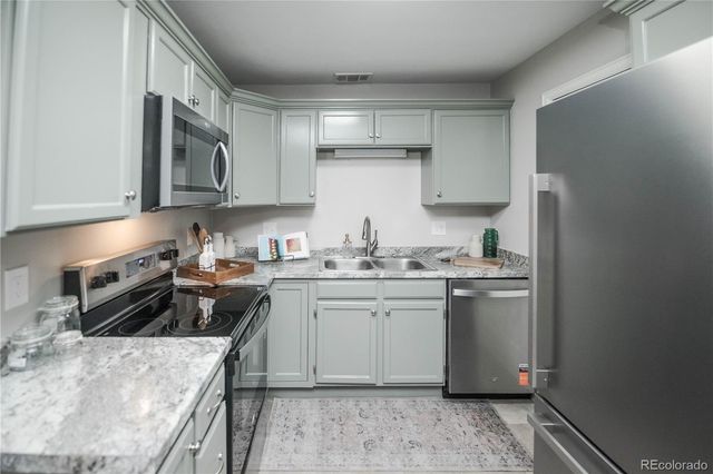 1210 Hillside Street, Aurora, CO 80010
