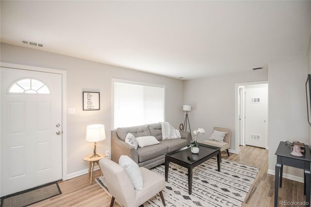 1210 Hillside Street, Aurora, CO 80010