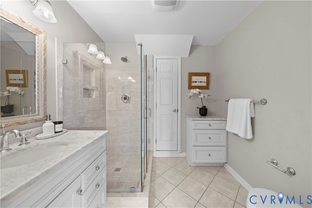 3 Rose Hill Rd, Henrico, VA 23229