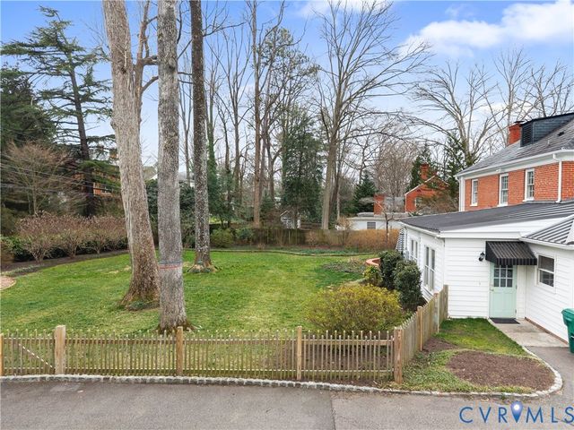 3 Rose Hill Rd, Henrico, VA 23229